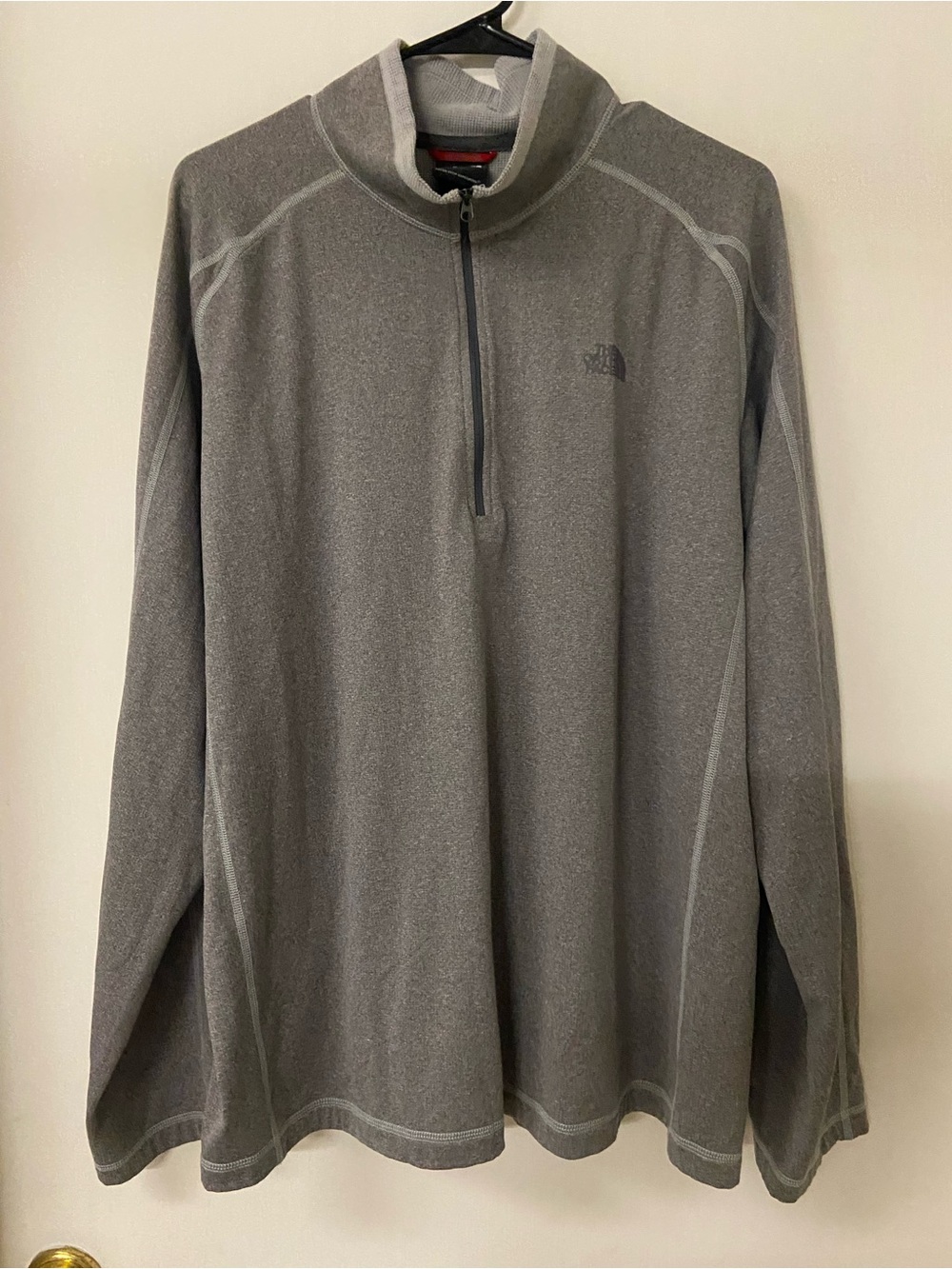 The North face men’s pullover 1/4 zip grey shirt sz XL flash dry